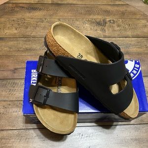 Women’s Birkenstock - Size 7